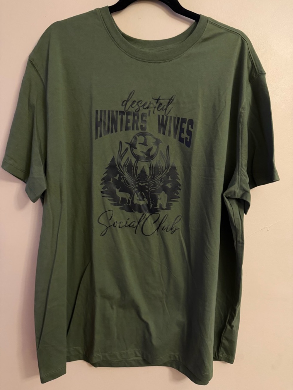 Goodfellow & Co Olive Green Hunters' Wives Graphic Tee